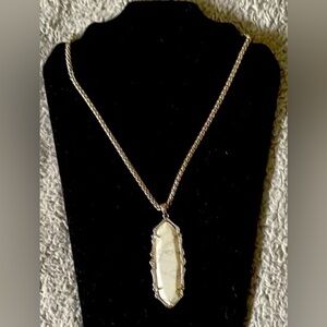 KENDRA SCOTT HOWLITE NECKLACE